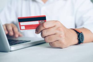 CVV Adalah Apa di Kartu Debit dan Kredit? Begini Cara Kerjanya